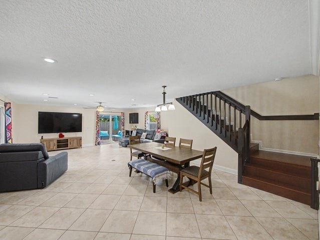 Photo - 4868 Canal Dr