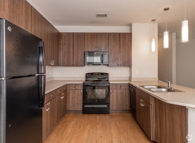 3BR, 2BA - 1259SF Kitchen
