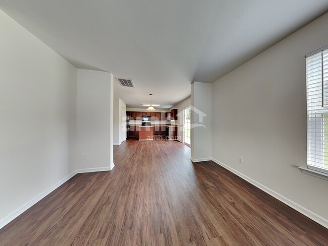 Photo - 4875 Old Towne Village Cir
