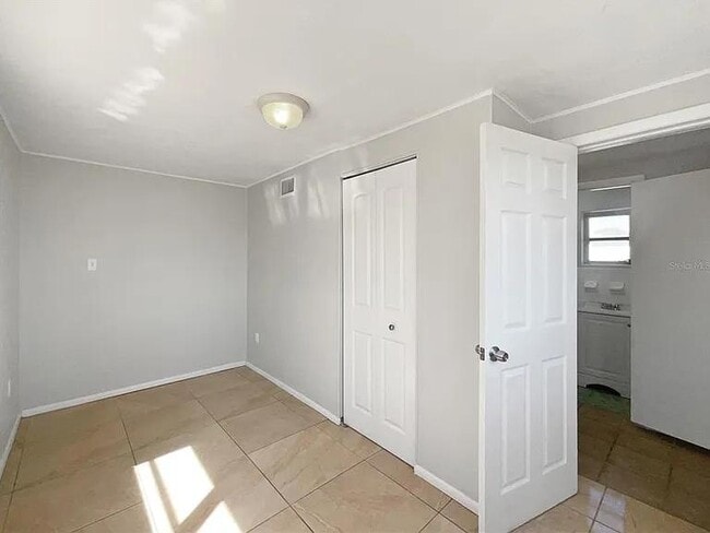 Building Photo - 1871 S Lake Reedy Blvd Rental