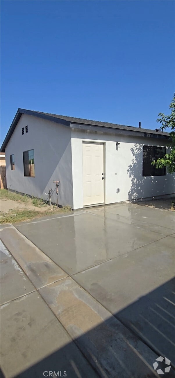 Building Photo - 1340 Highland Ave Rental