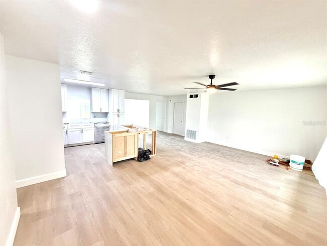 Photo - 1518 Deming Dr