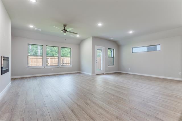 Photo - 1113 Birchwood Ln