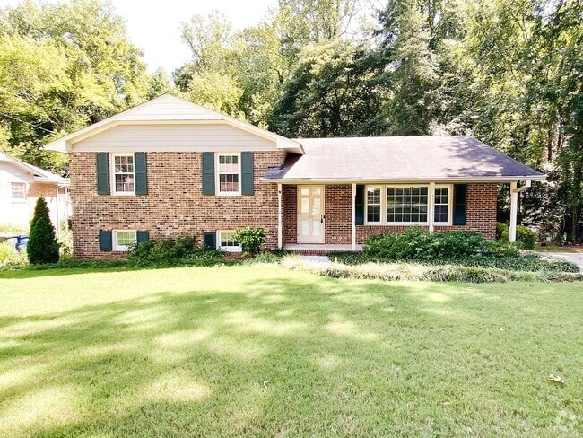 Building Photo - 333 Northfield Dr Rental