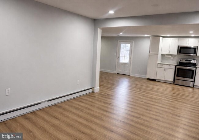 Photo - 504-506 Pine Hill St