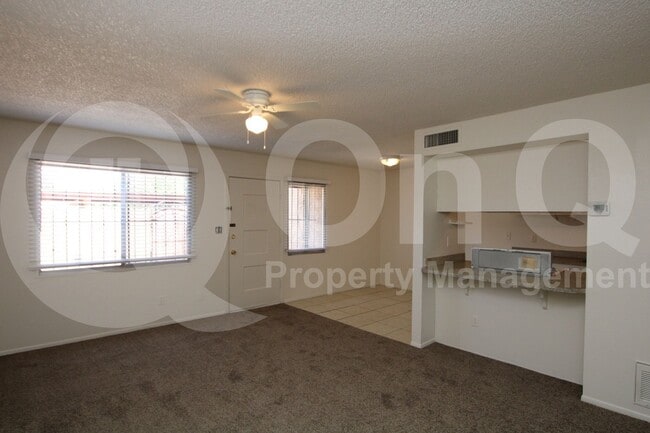 Photo - 4227 N 68th Dr Townhome