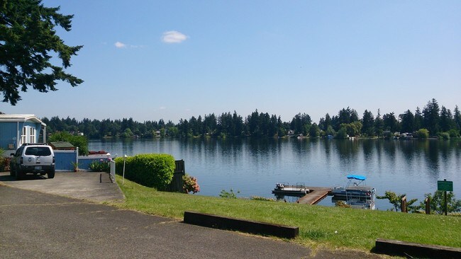 Photo - Lakeside Terrace Mobile Home Park