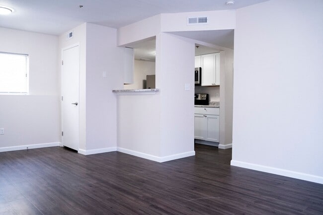 Photo - Carson Place