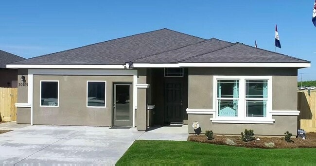 Building Photo - 30769 Ashland Rd