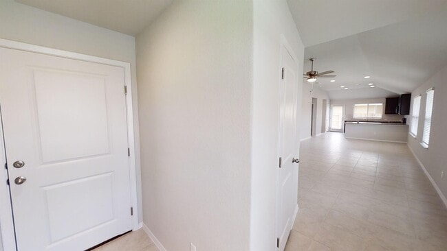 Photo - 193 Heather Glen Dr