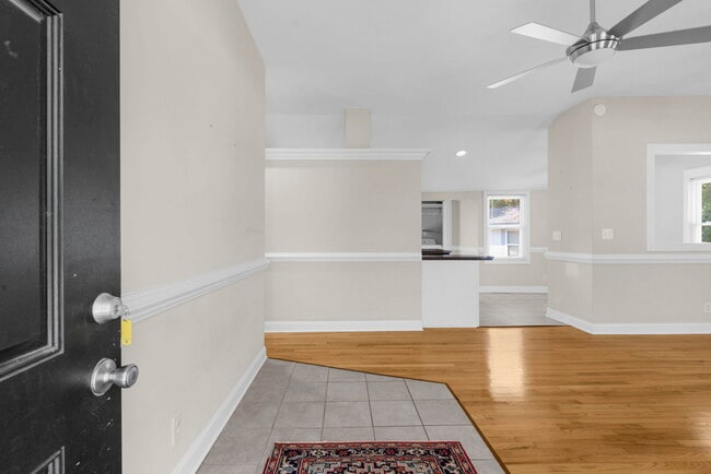 Photo - 2217 Doris Dr