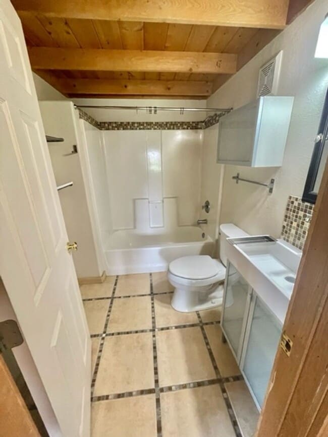 Photo - 1BD Loft in the Heart of Downtown Pagosa Springs