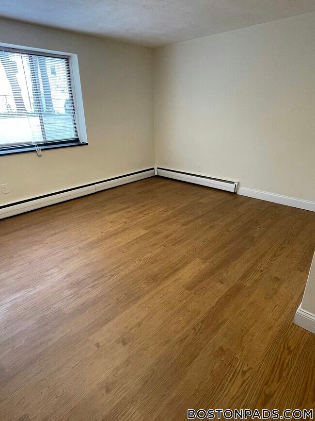 Photo - 222 Babcock St Unit 1F