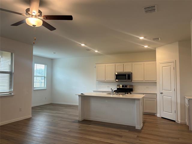 Photo - 1447 Mesquite Ln