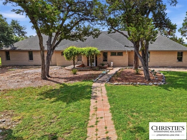 8901 Grandview Dr