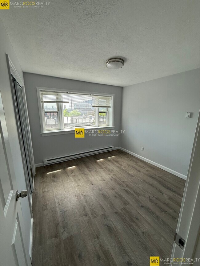466 Commonwealth Ave