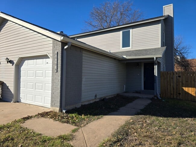 Building Photo - 8810 Springmail Cir Unit A