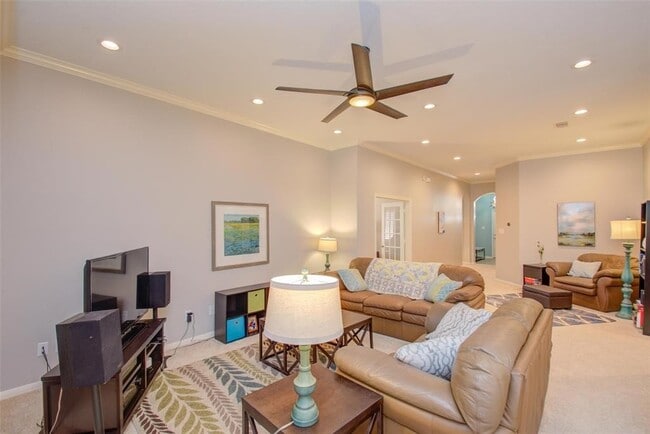 Photo - 15950 Cottage Ivy Cir