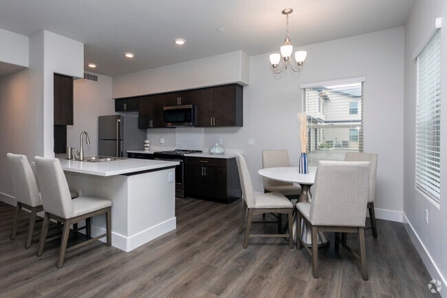 Photo - Dolce Vita Luxury Apartments