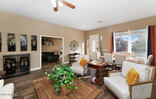 Photo - 540 N Scott Dr