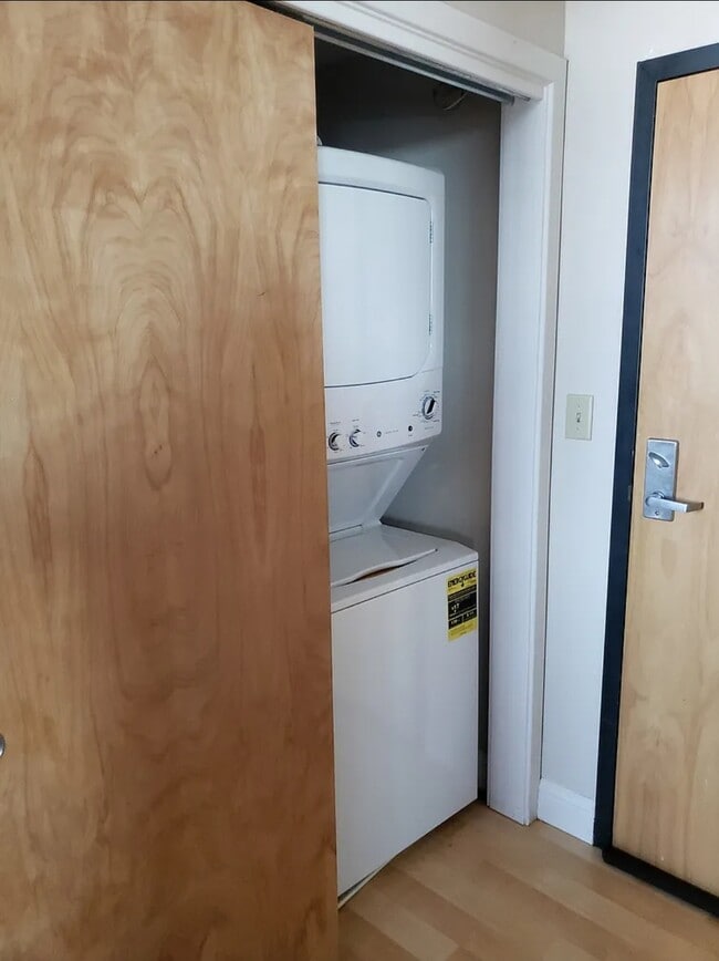 Photo - 147 Centre St Unit 604