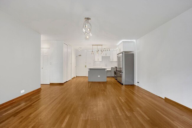 Photo - 1000 N Lake Shore Dr