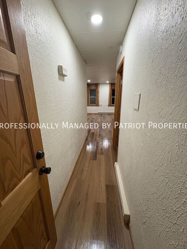 Photo - 107 Walnut St Unit 1