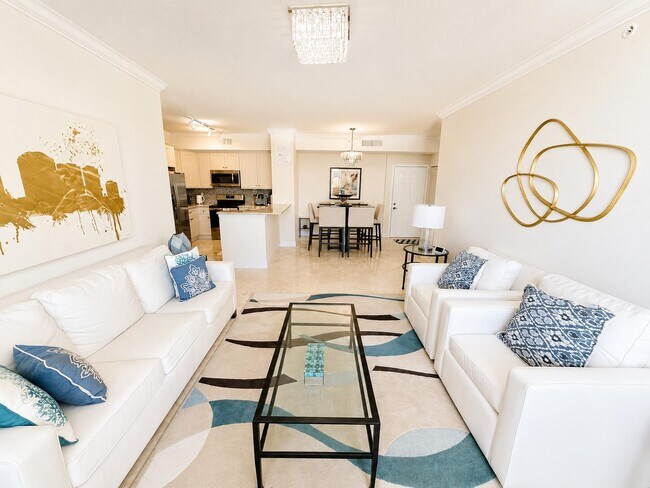 Building Photo - 651 Okeechobee Blvd Unit 1004