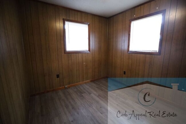 Photo - 2 bed, 1 bath apartment - HUD accepted!!