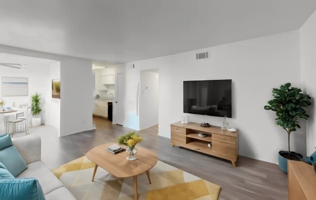 Photo - 2101 W Anderson Ln. Unit 132