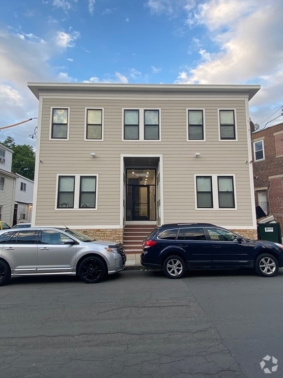 Building Photo - 9 6th St Unit 6 Rental