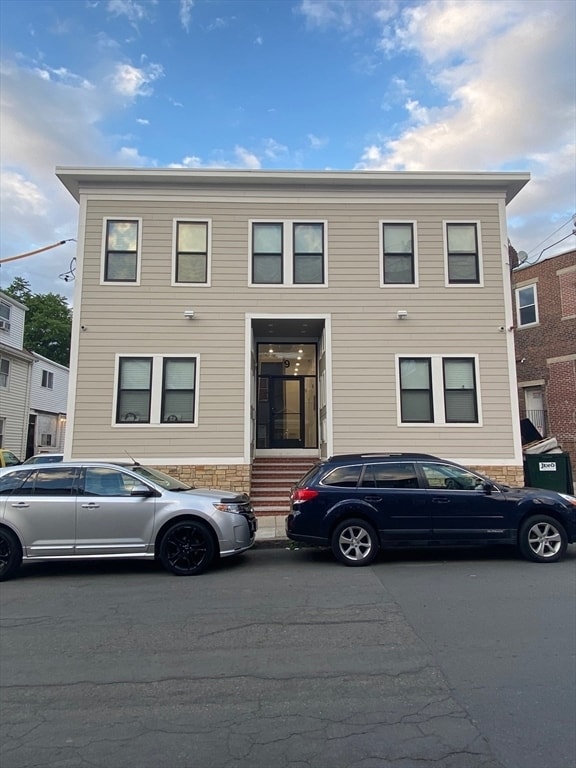 Building Photo - 9 6th St Unit 6 Rental