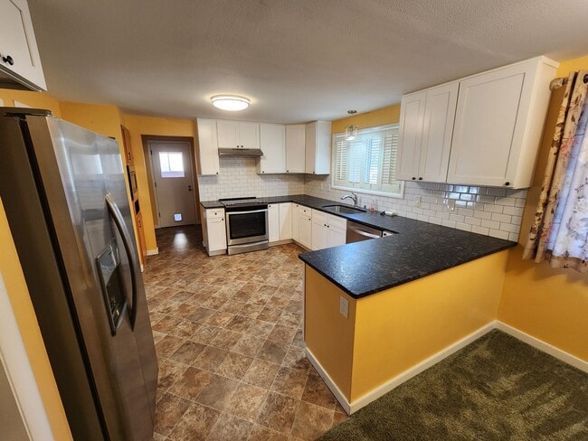 Photo - Large 3 bedroom home!