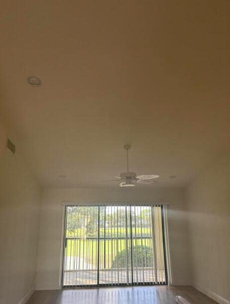1112 Keystone Dr Unit E