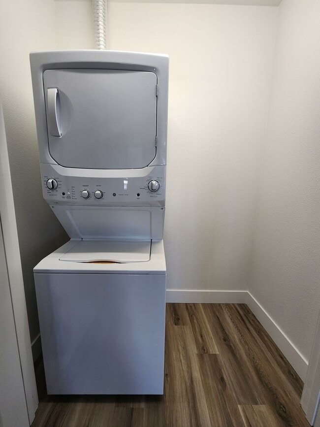 Photo - Beautiful Brand New Modern Apartment Homes... Unit 1065-102