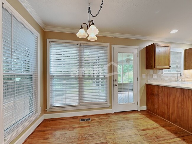 Photo - 5009 Alpha Terrace Ln