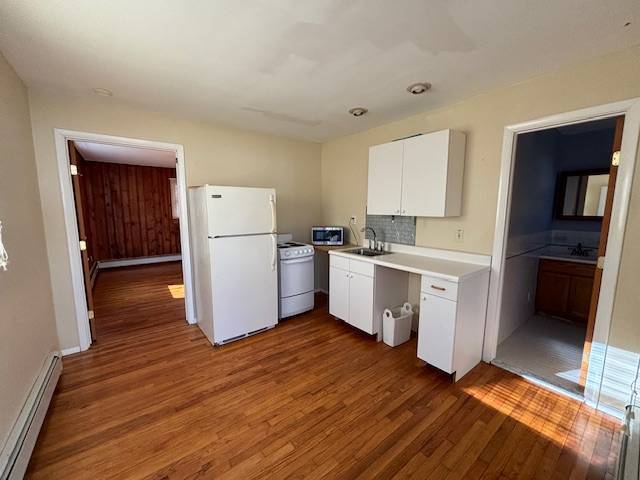 Photo - 9 Yorkshire Ave