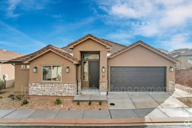 Building Photo - 2261 S Tonaquint Dr Rental