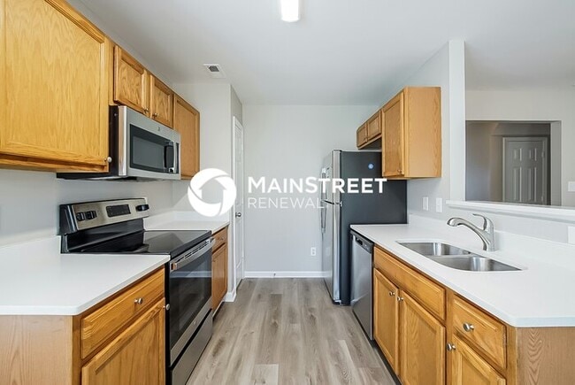 Photo - 3 Bedroom Pet-Friendly Home in Clayton, NC...