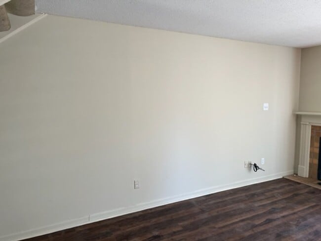 Photo - Two-storry Stonegate Townhome 2/2.5