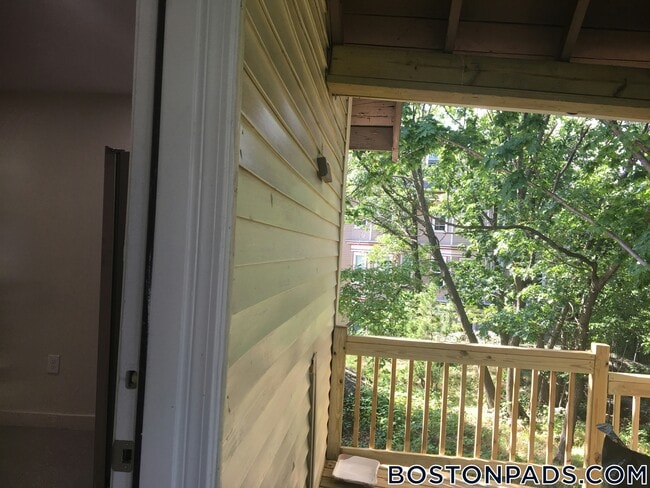 Photo - 12 Logan St Unit 2