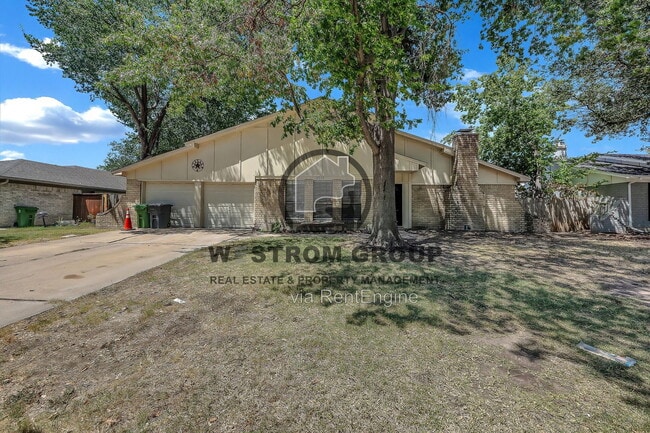 Building Photo - 5513 Scott Dr