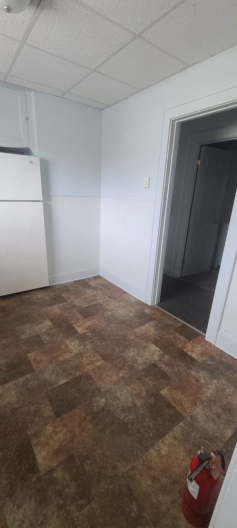 Photo - 2 bedroom upper, ready immediately! Unit 1042