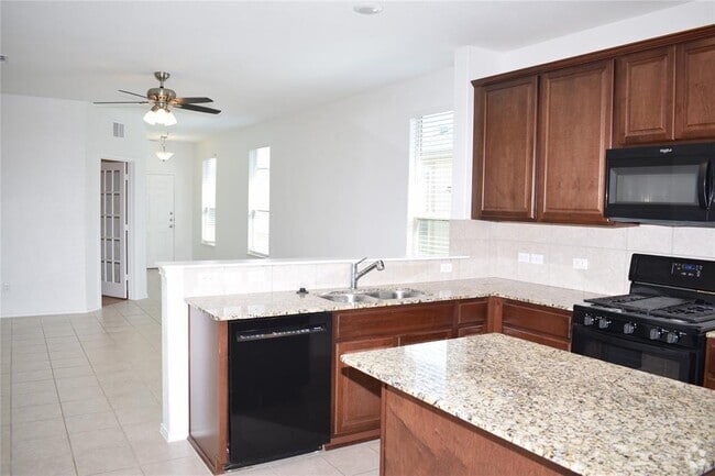 Building Photo - 409 English Oak St Rental