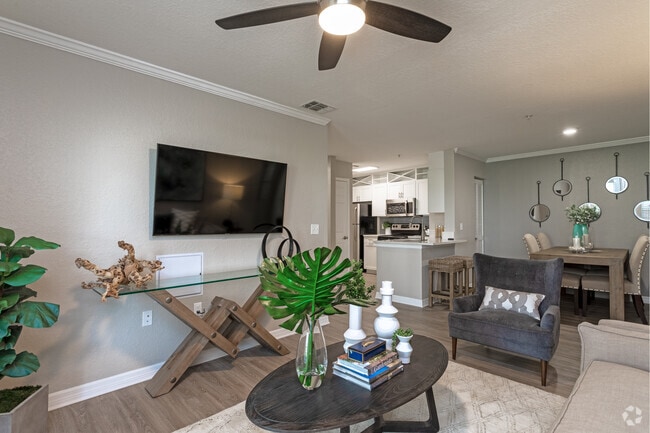 2BR, 2BA - B1 1,092SF