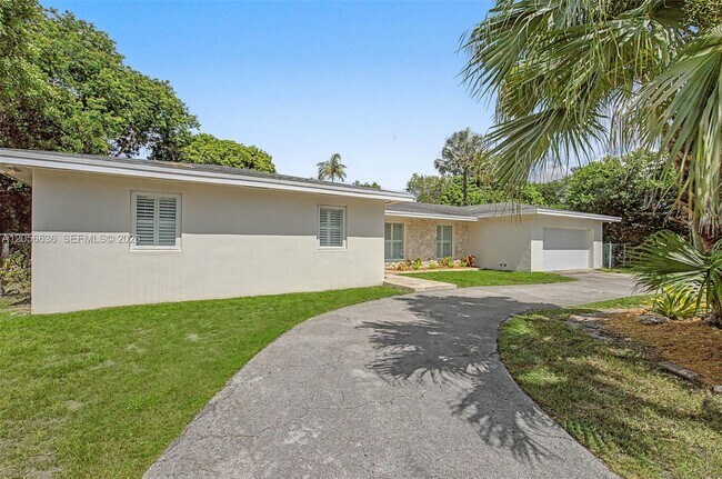 Photo - 15540 SW 82nd Ct