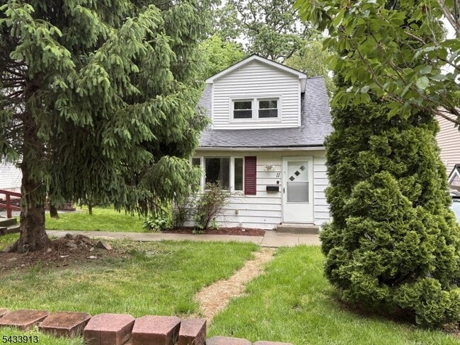 Photo - 11 Hill Rd