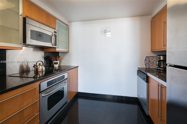 Photo - 6365 Collins Ave Unit 1811
