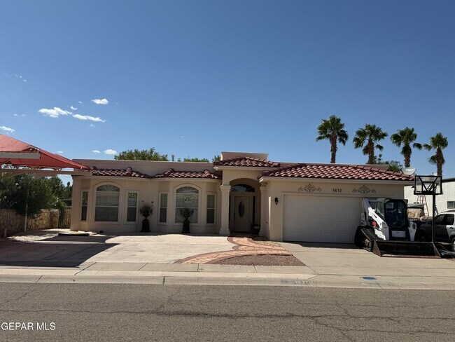 Photo - 3637 Tierra Vergel Dr