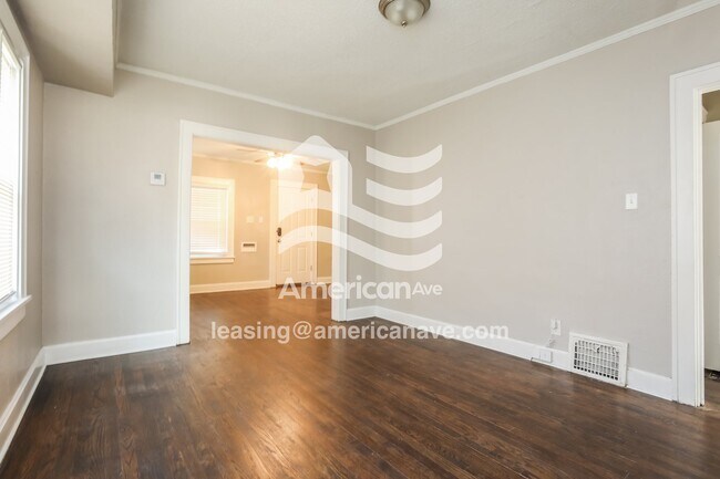 Photo - 6620 Wabash Ave